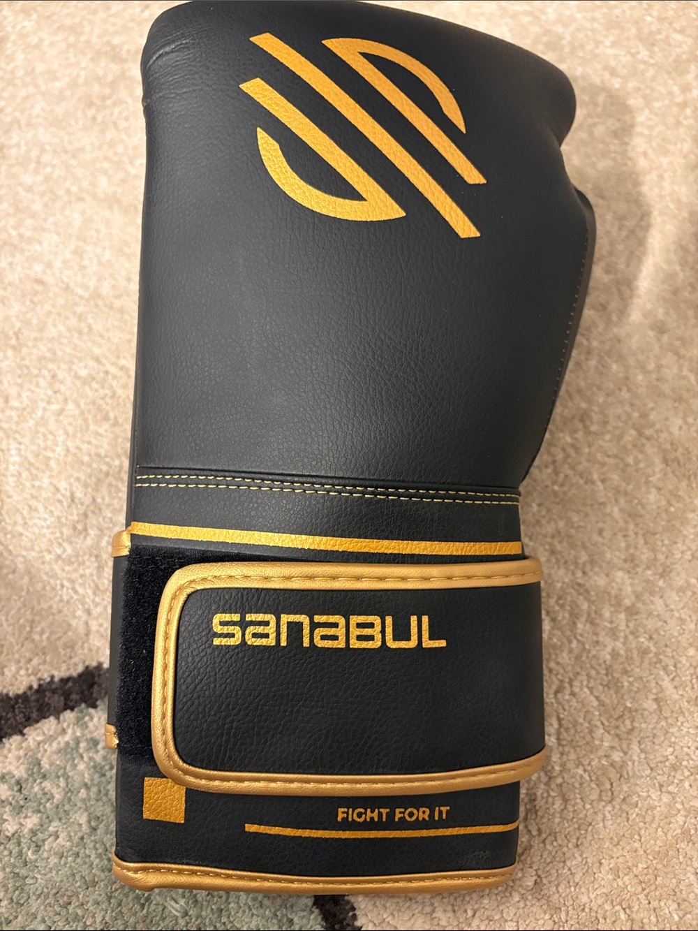 NEW Sanabul 🥊 Boxing Gloves 16oz - Picture 4 of 4